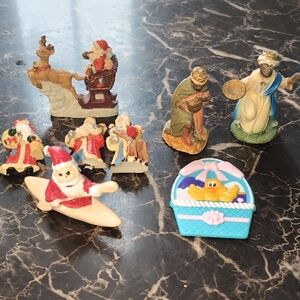 Santa and Nativity Figurine Set Magnetic 3 Magnets Figurines Set Christmas Piece